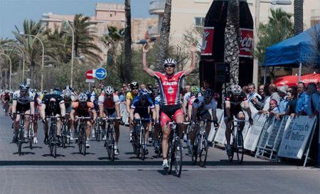 Stefan Shafer takes the win in Palma