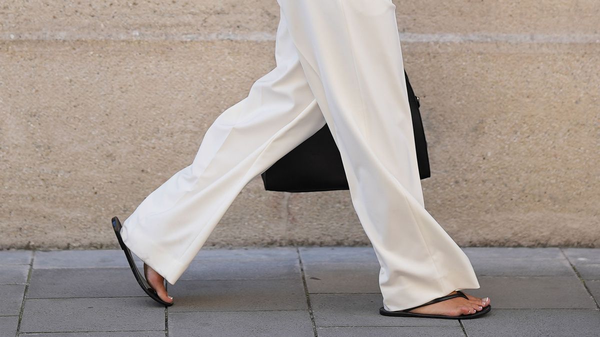 14 Flat Sandals Our Editors Are Buying From Nordstrom for Summer