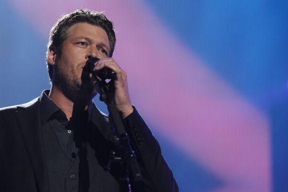 Blake Shelton.