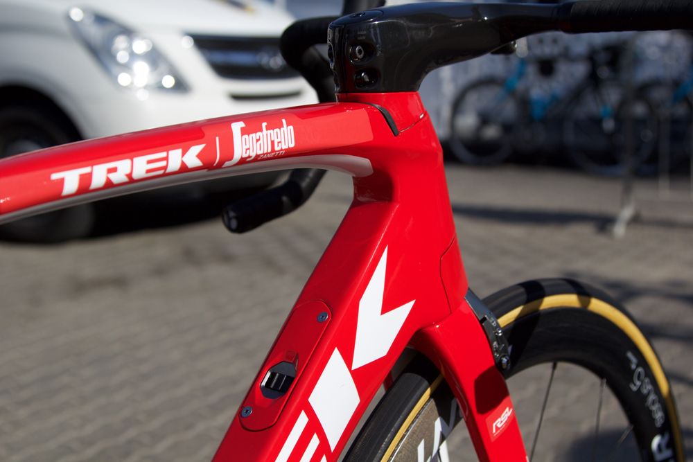 The 'Control Centre' on the down tube allows for mechanical adjustments