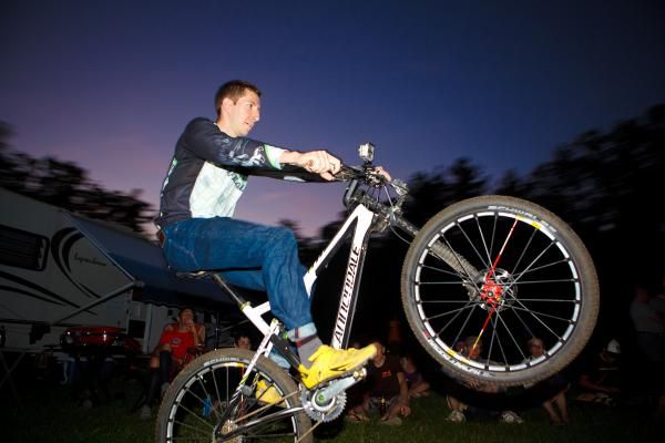 Jeremiah Bishop (Cannondale)takes part in wheelie comp mid-week