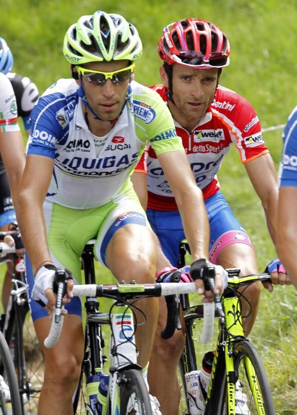 Vincenzo Nibali (Liquigas-Cannondale) leads Michele Scarponi (Lampre-ISD) on stage 18.