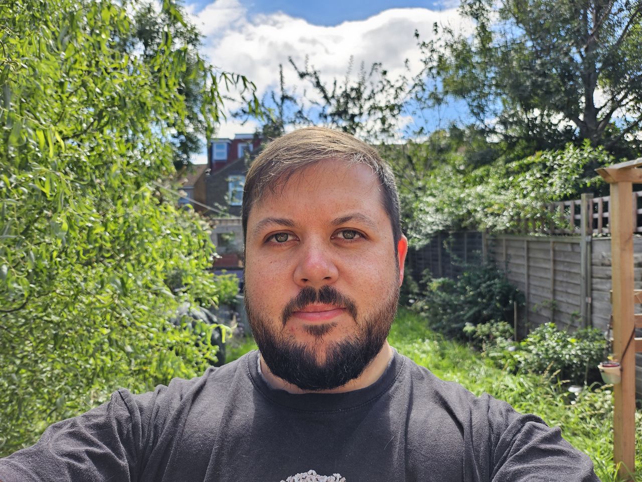 Samsung Galaxy Z Flip 5 camera sample selfie main