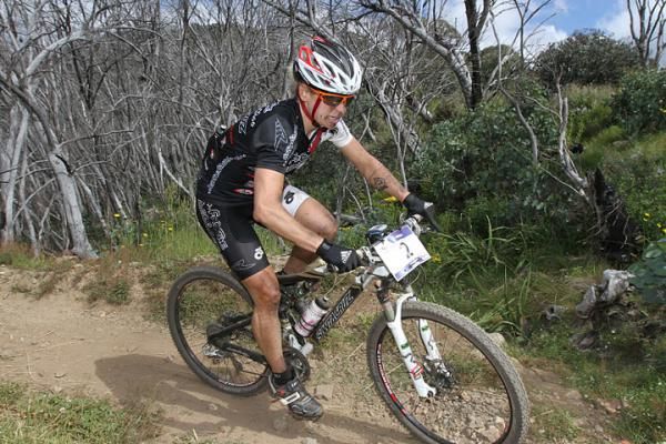 Jodie Willett in third in the elite women's race