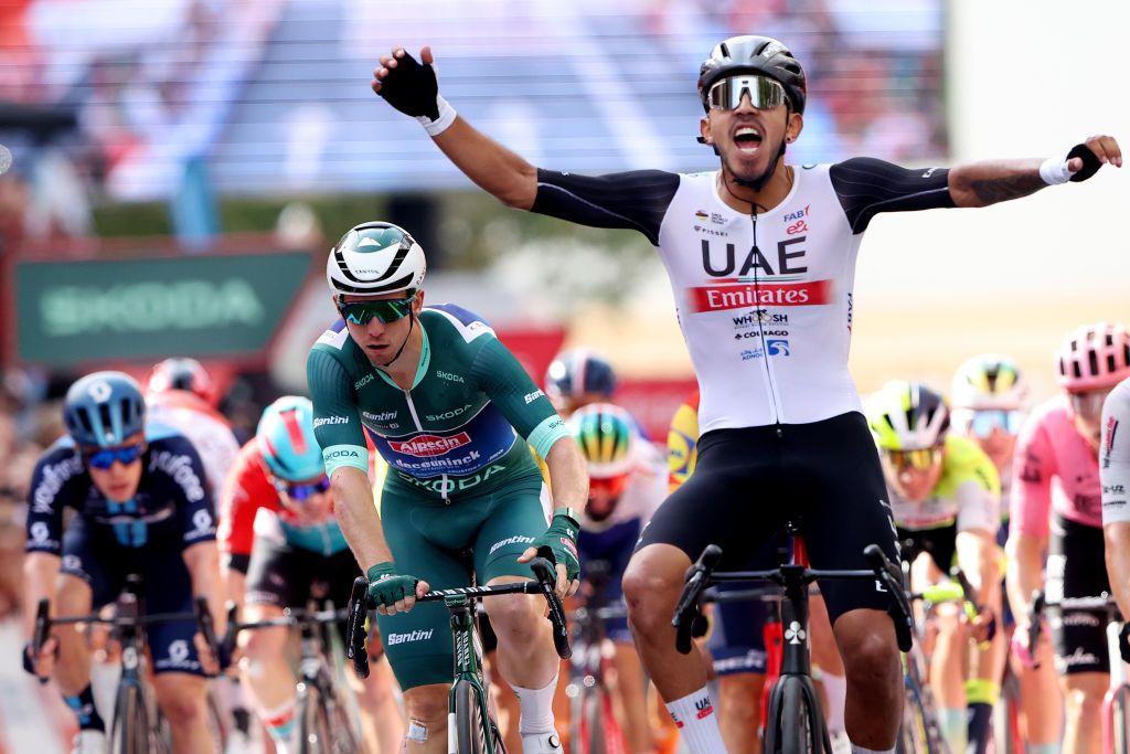 ZARAGOZA SPAIN SEPTEMBER 07 Kaden Groves of Australia and Team AlpecinDeceuninck Green points jersey crosses the finish line as second place during the 78th Tour of Spain 2023 Stage 12 a 1506km from lvega to Zaragoza UCIWT on September 07 2023 in Zaragoza Spain Photo by Alexander HassensteinGetty Images