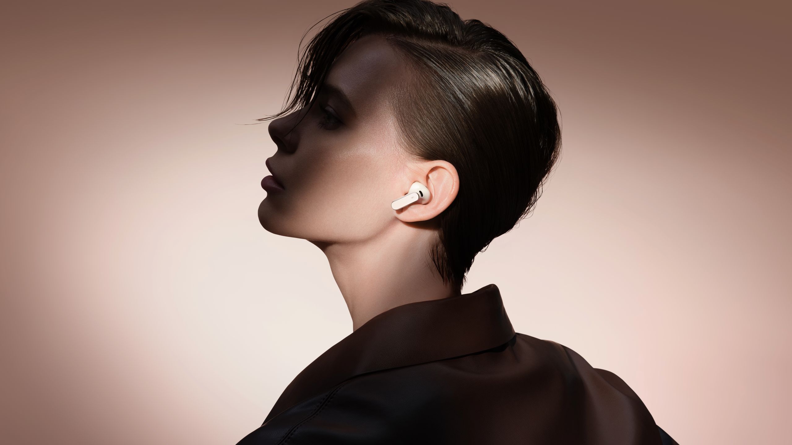 whathifi.com - Kashfia Kabir - Huawei has overhauled its flagship wireless earbuds' acoustics in the pursuit of improved sound
