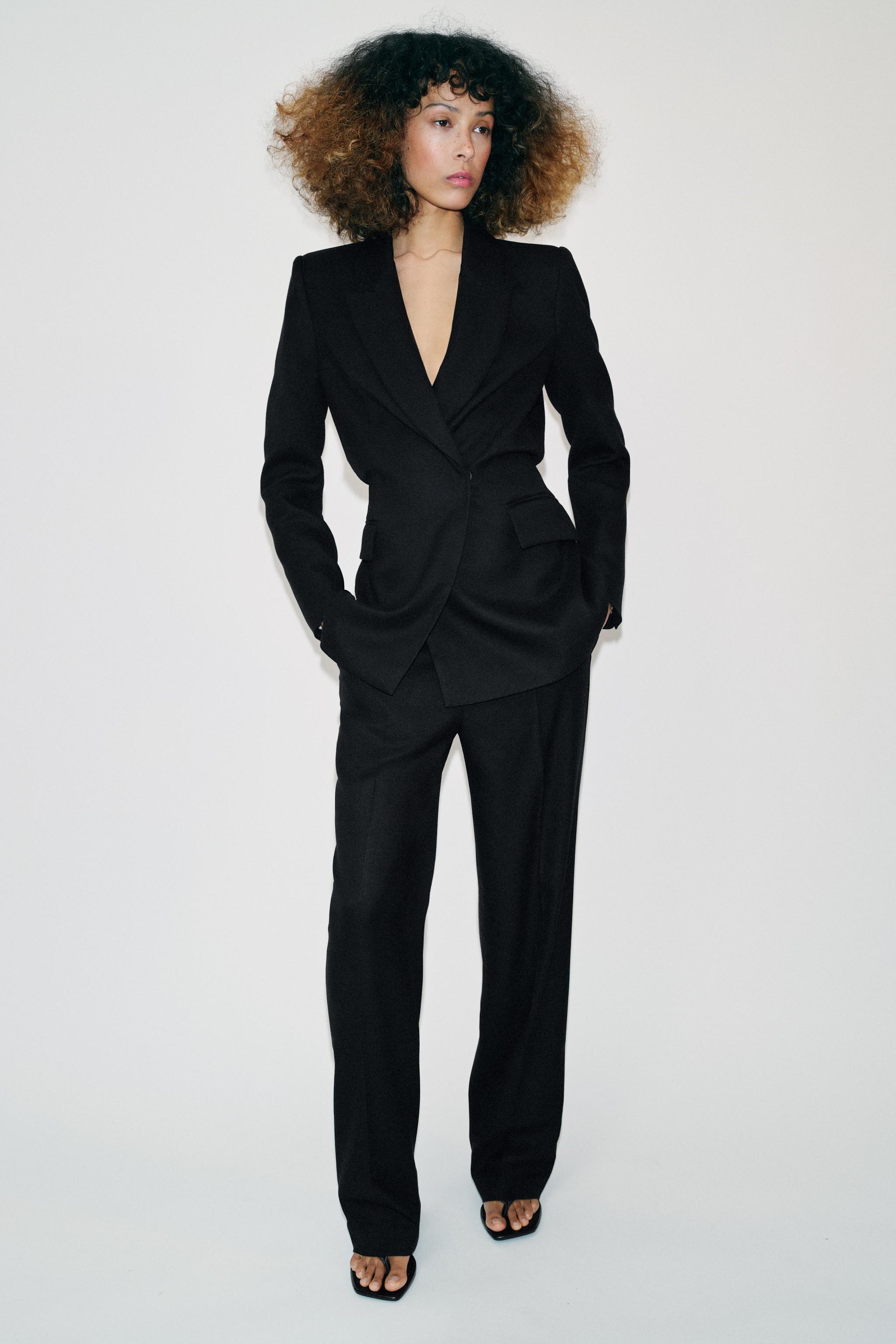 Double-Breasted Blazer With Puff Waist &amp;amp; Shoulder Pads