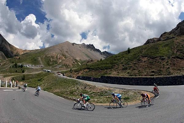 Descending the col d'Izoard