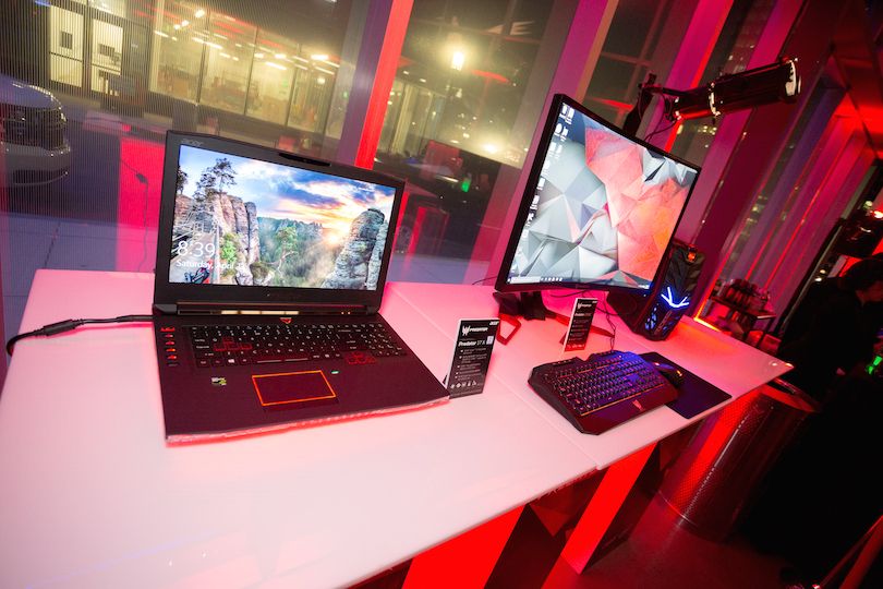 #PredatorPAX 2016