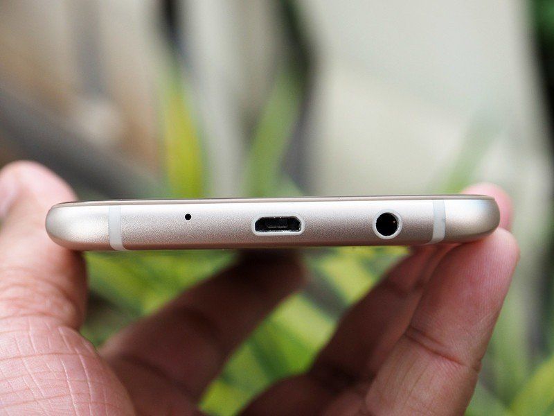 Samsung Galaxy J7 Pro