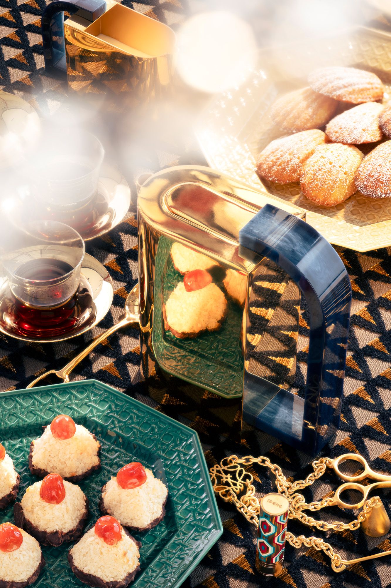 Cocktails and canapés for entertaining