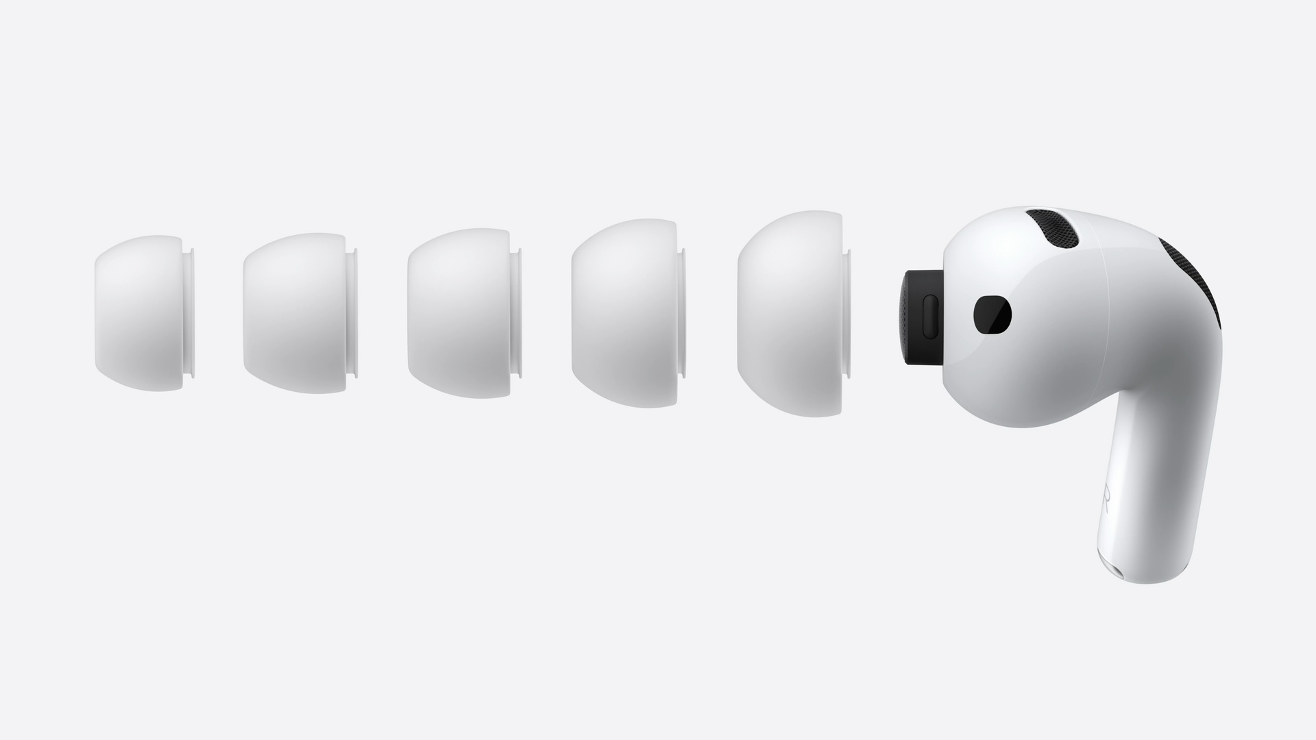 AirPods Pro 3 with 5 tips sizes