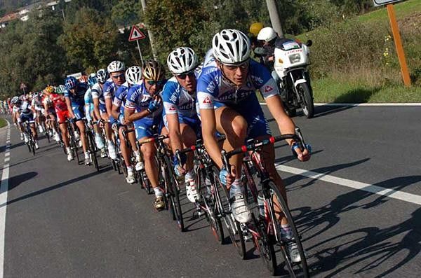 Pippo Pozatto on the front of the peloton