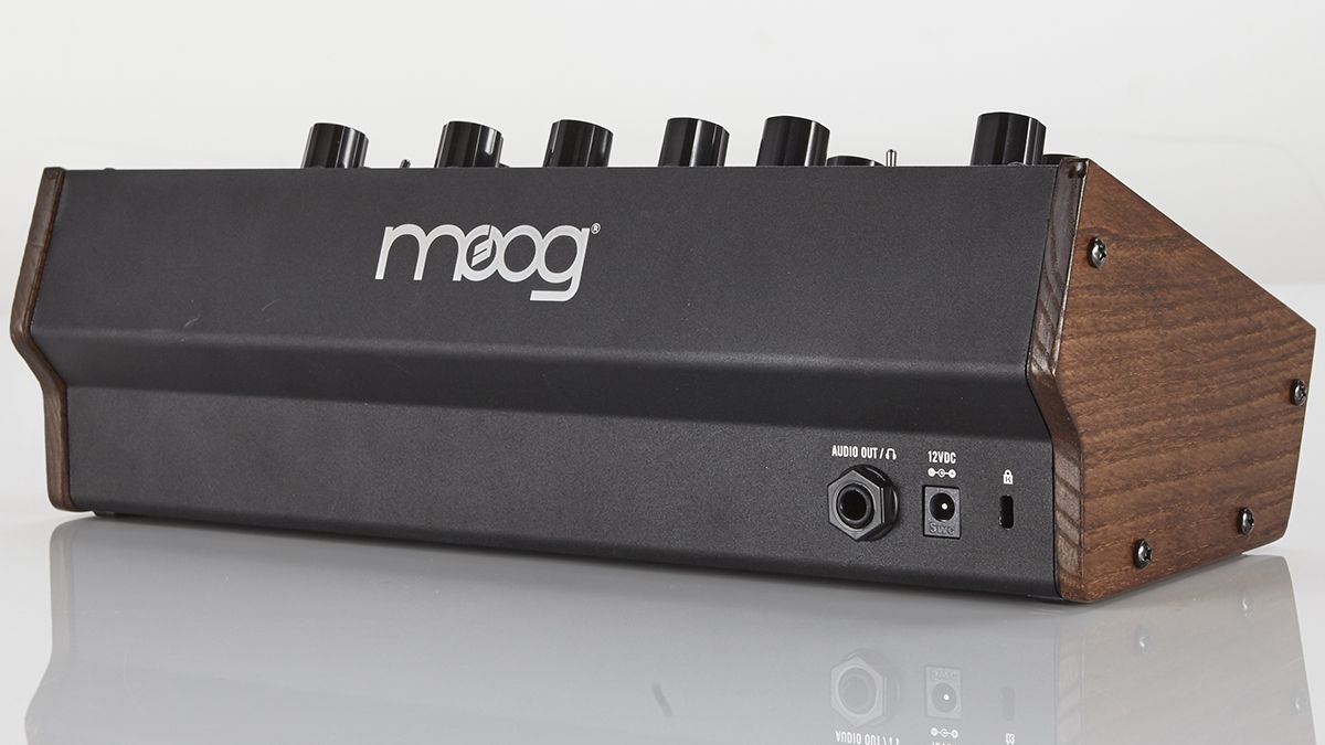 Moog Mother-32