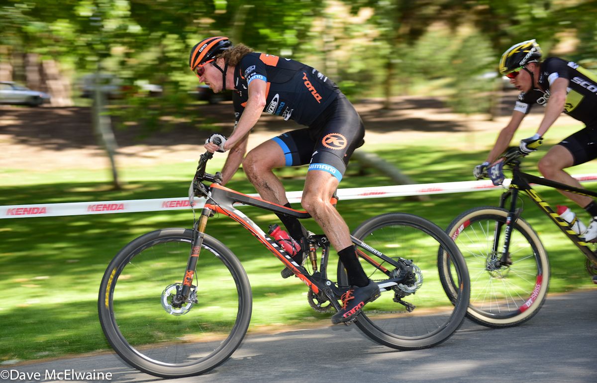 Former USA Short Track Champion Barry Wicks (Kona)