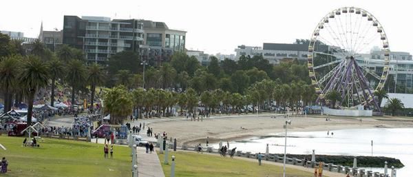 Stage three of the series was held along the Geelong foreshore on a hotdog circuit.