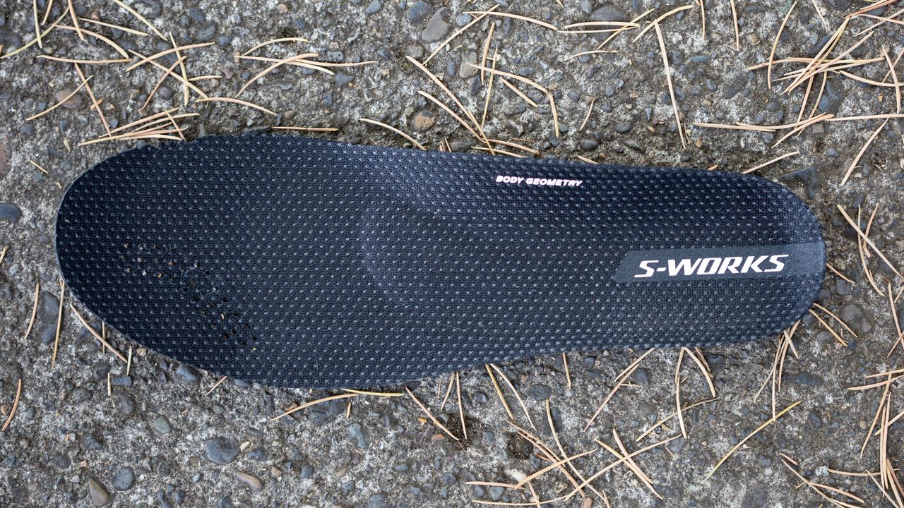 Specialized insole