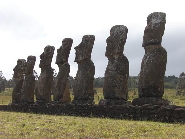 easter-island-ahuakivi-101013-02