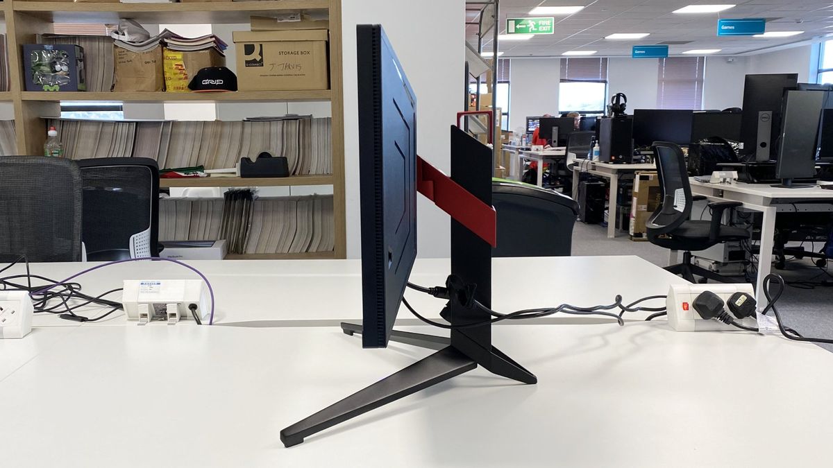 AOC Agon Pro AG274QZM review: "Certainly has plenty to offer gamers ...