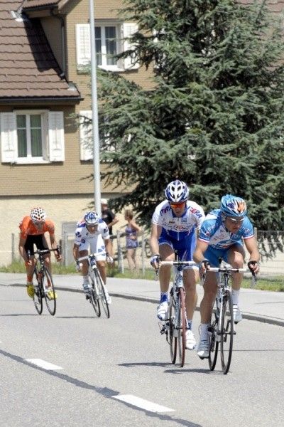 Thomas Voeckler (Bbox Bouygues Telecom) leads the attacks