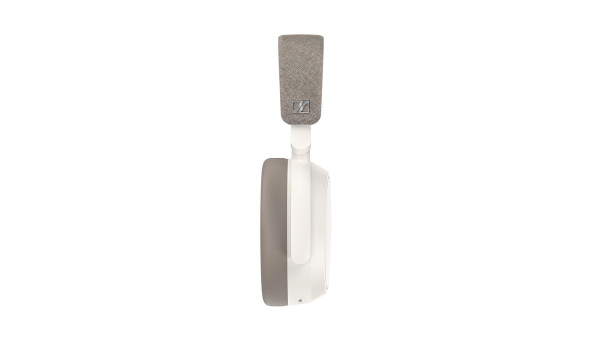 Wireless noise-cancelling headphones: Sennheiser Momentum 4 Wireless