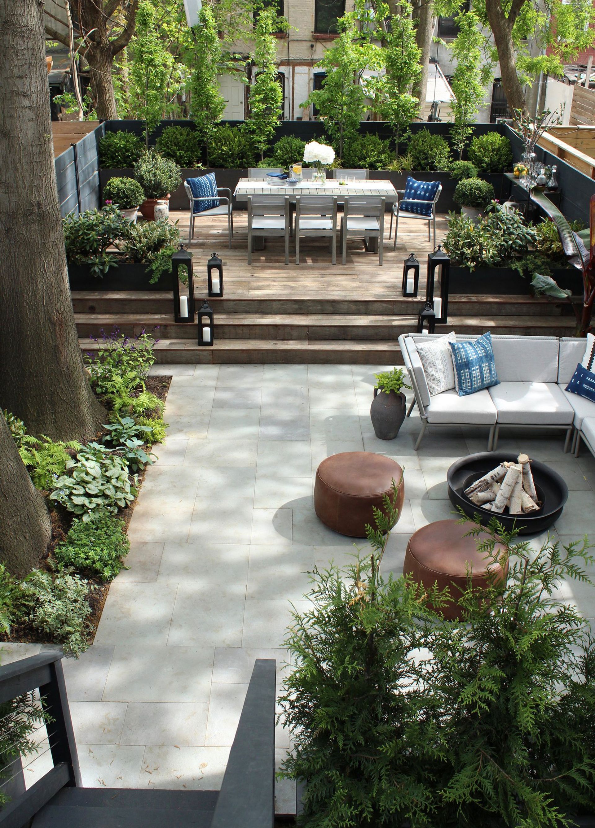 10 foolproof ways to make a small deck look bigger | Livingetc