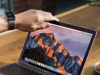 Apple Watch unlocking the Mac