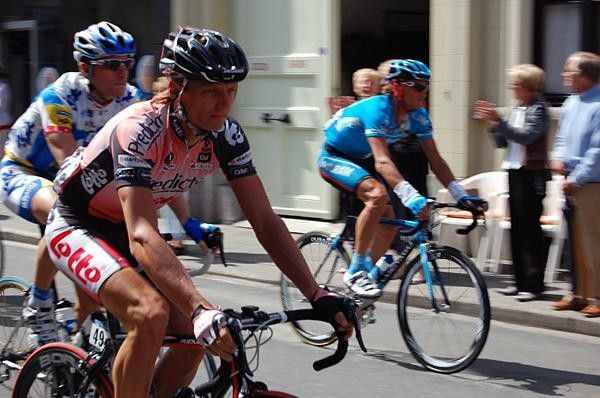 Wim Vansevenant (Predictor-Lotto) who got the go ahead yesterday to be able to greet his family in his hometown.