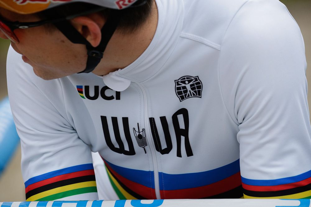 Wout van Aert's custom privateer world champion's jersey