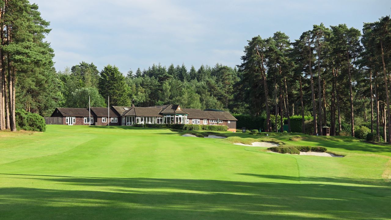 Liphook - Hole 18