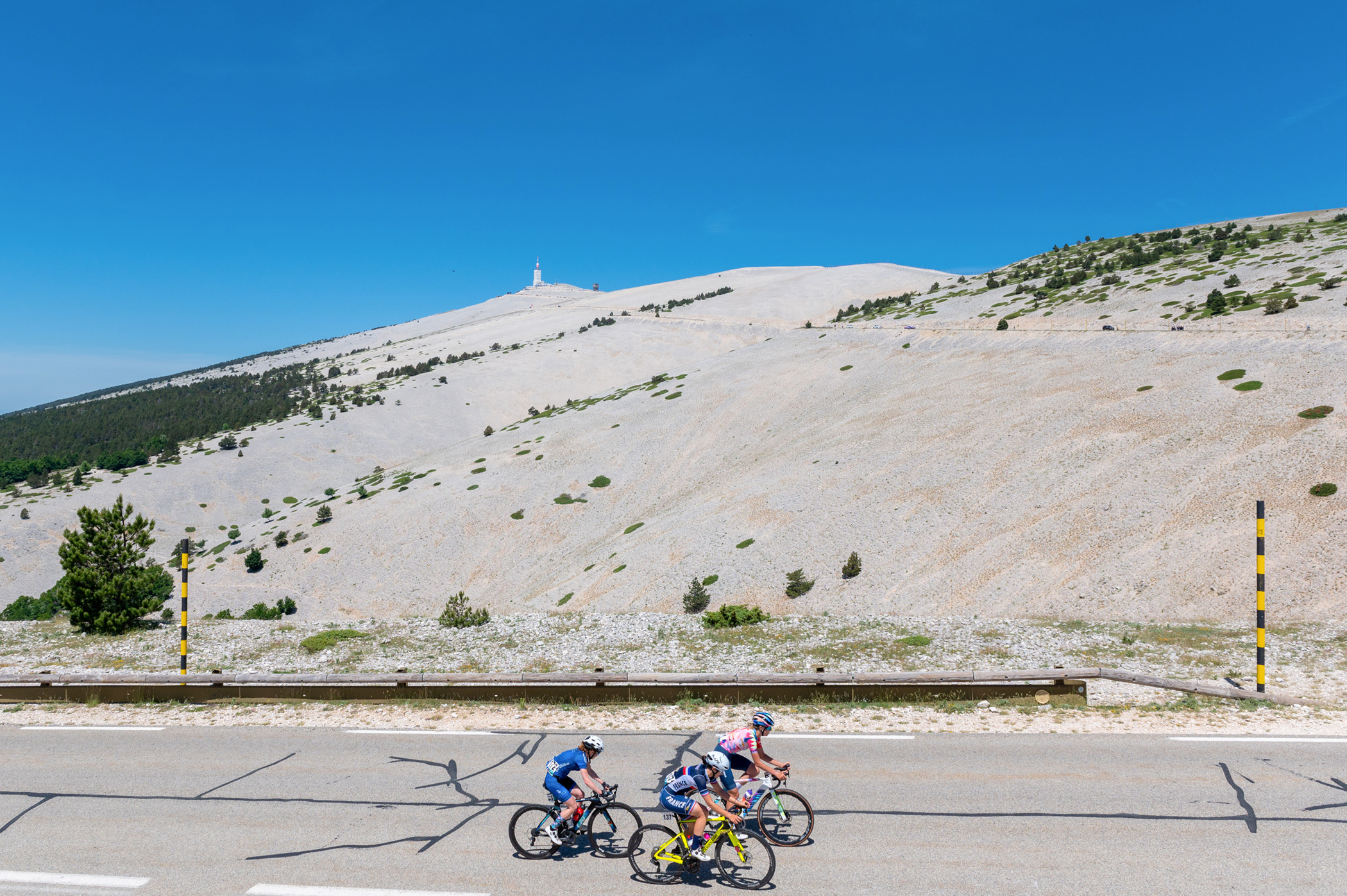 'It's just a mind trip' – Riders from the Tour de France Femmes peloton recount their racing experiences of Mont Ventoux