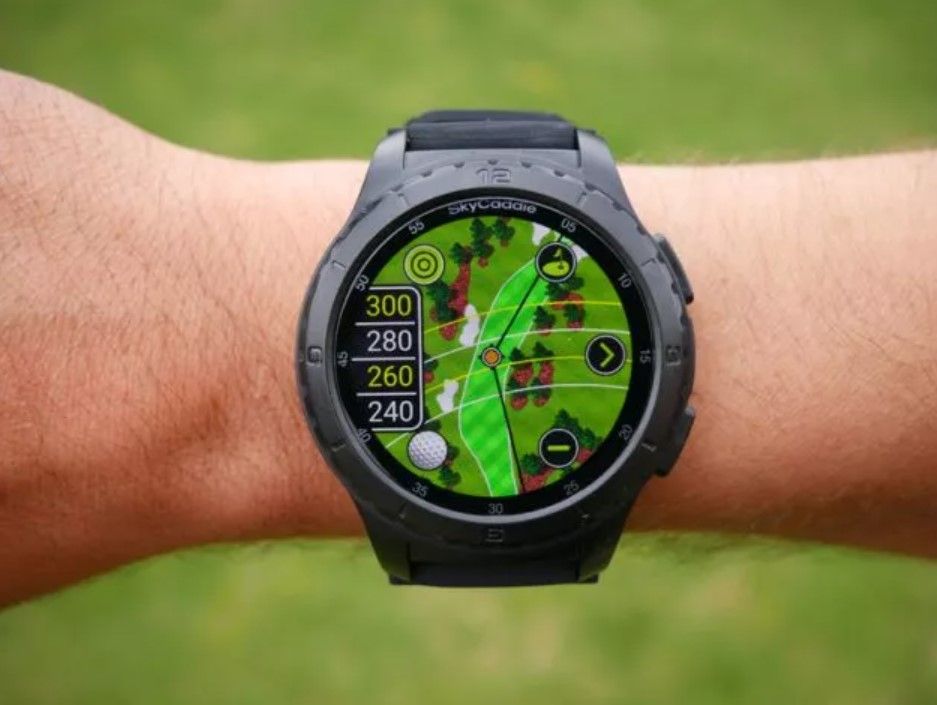 The SkyCaddie LX5 display