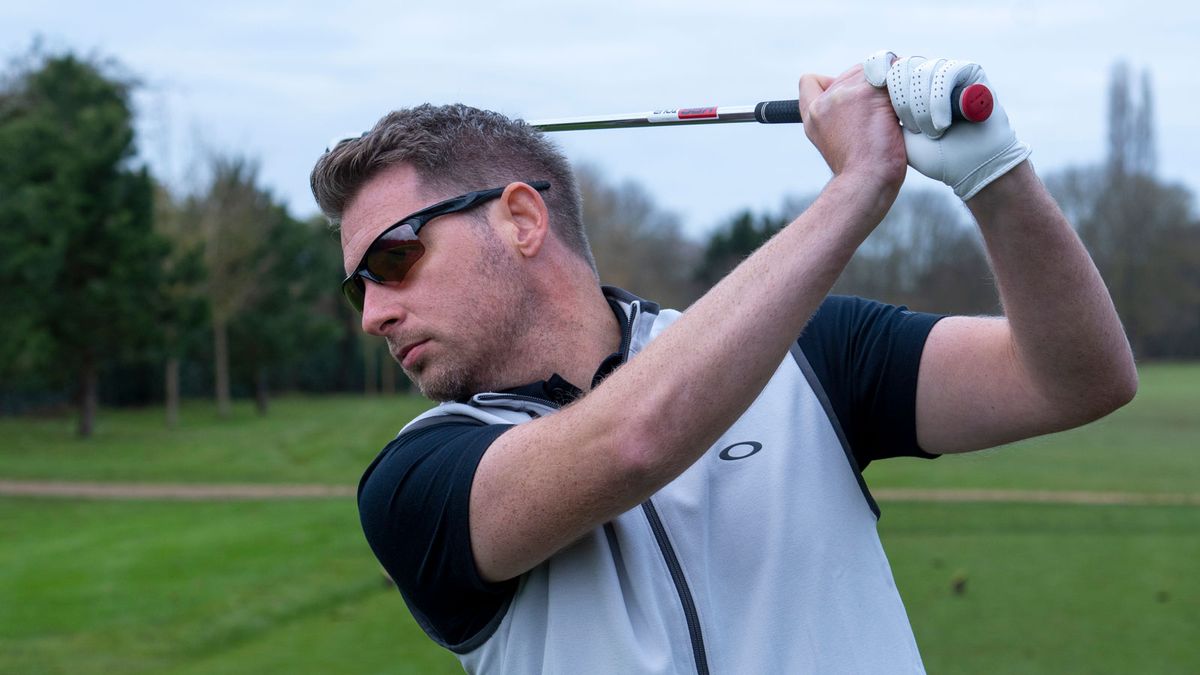 Oakley Half Jacket  XL Sunglasses Review | Golf Monthly