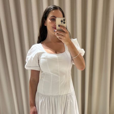 An image of Who What Wear UK's fashion writer, Ava Gilchrist, reviewing M&S's new spring 2026 collection.