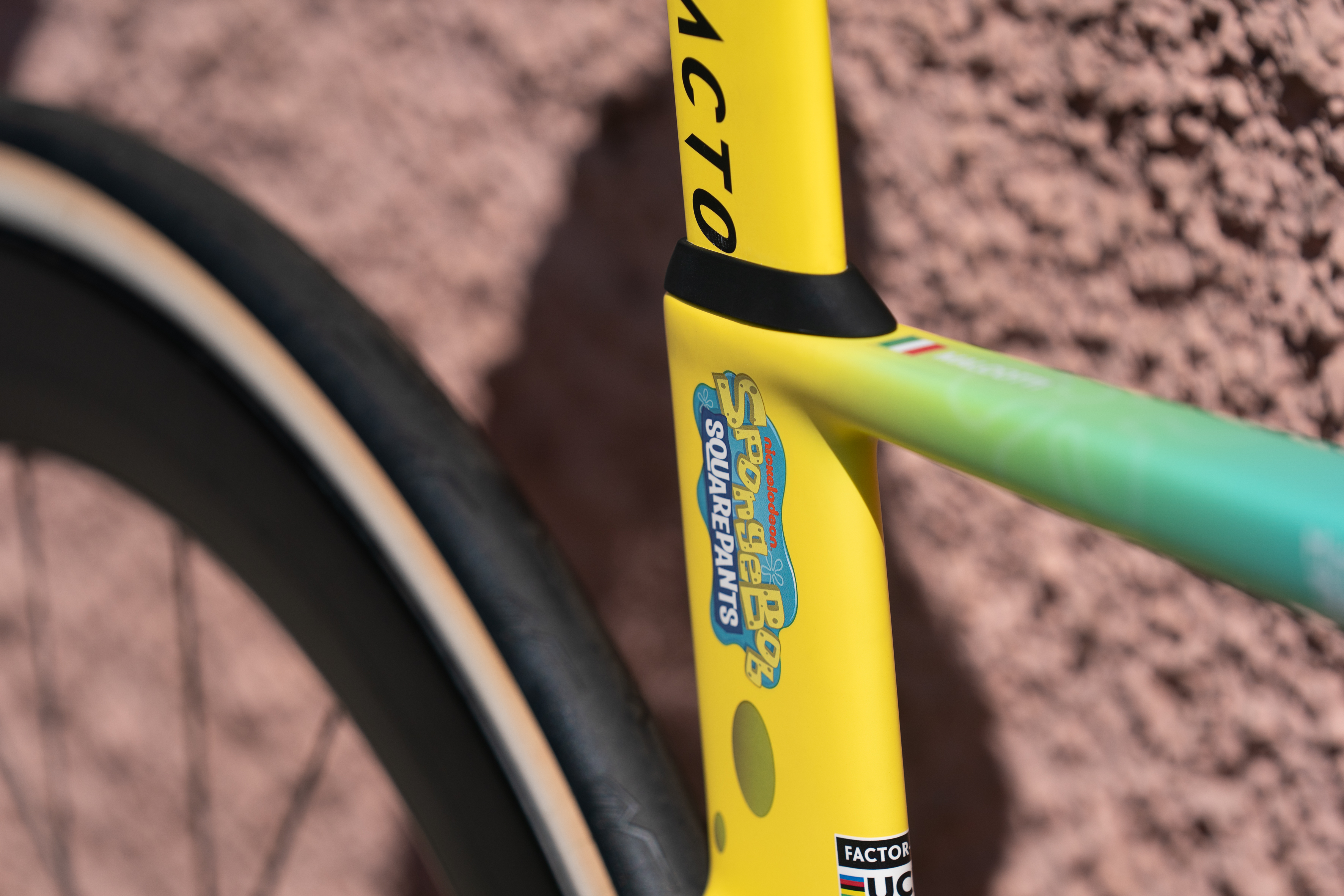 Spongebob-painted Factor One bikes raced by Human Powered Health and Ma Petite Entreprise at the Tour de France Femmes
