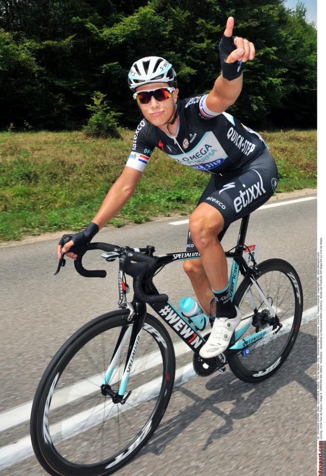 Niki Terpstra (Omega Pharma-Quick Step) always has time for some fun