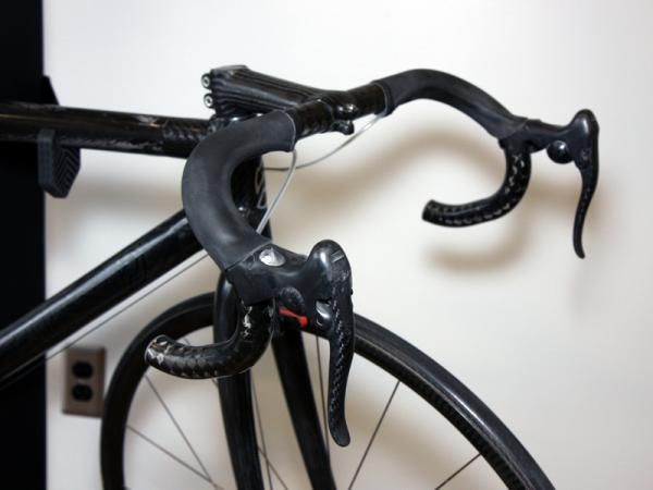 The custom Schmolke bars on this ultralight - as in around six pounds! - custom carbon bike project are barely padded to save grams.