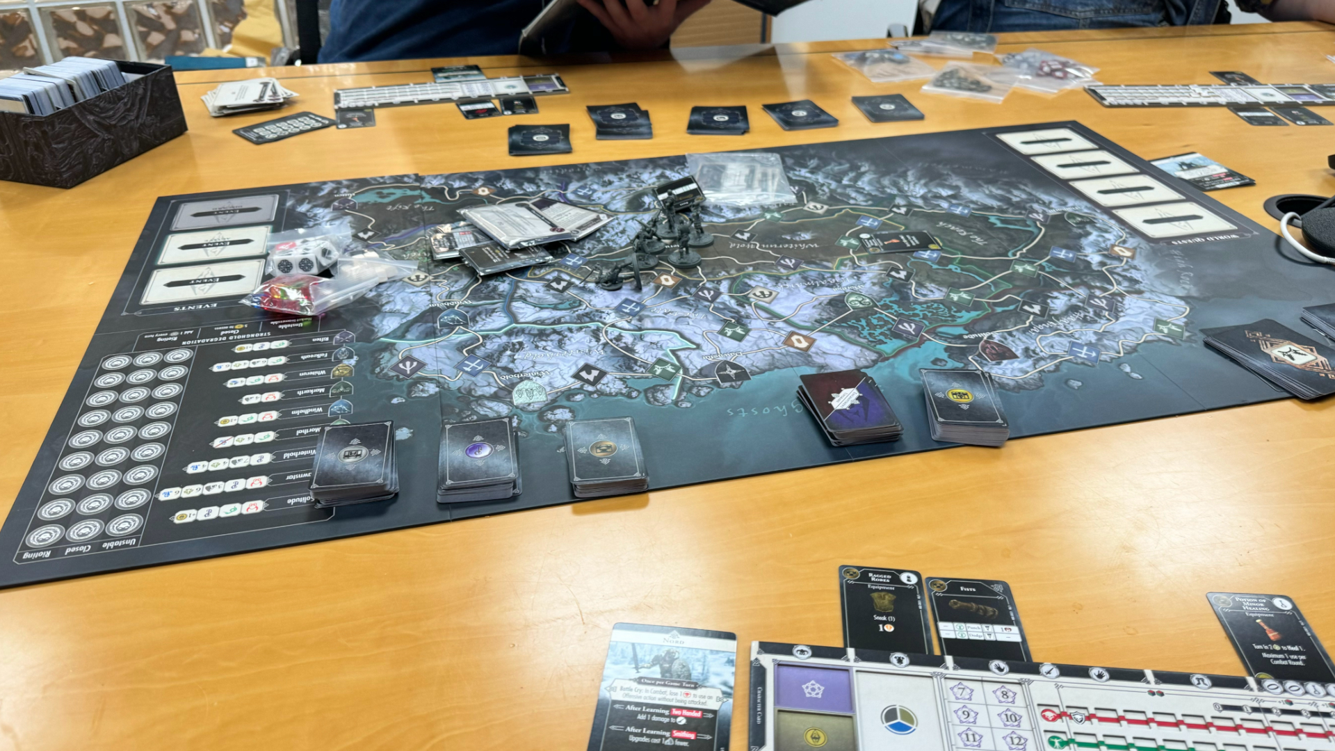 The Elder Scrolls: Skyrim - Adventure Board Game review: "It can really work, until it doesn't"