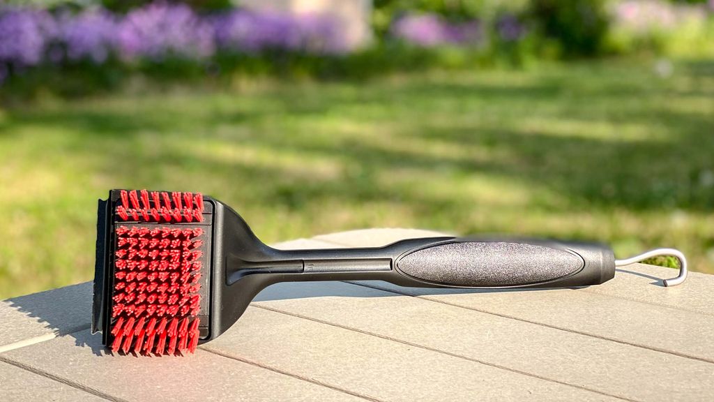 The best grill brushes in 2024 Tested and rated Tom's Guide