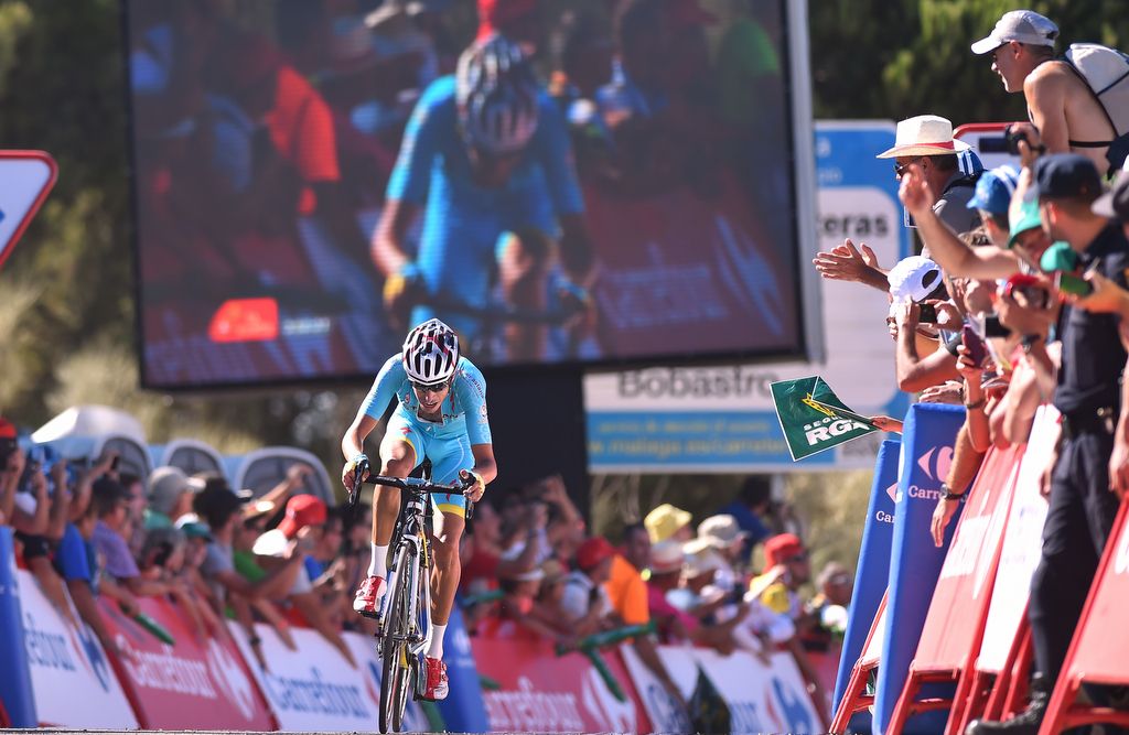 Fabio Aru (Astana) on the big screen as he approaches the finishline