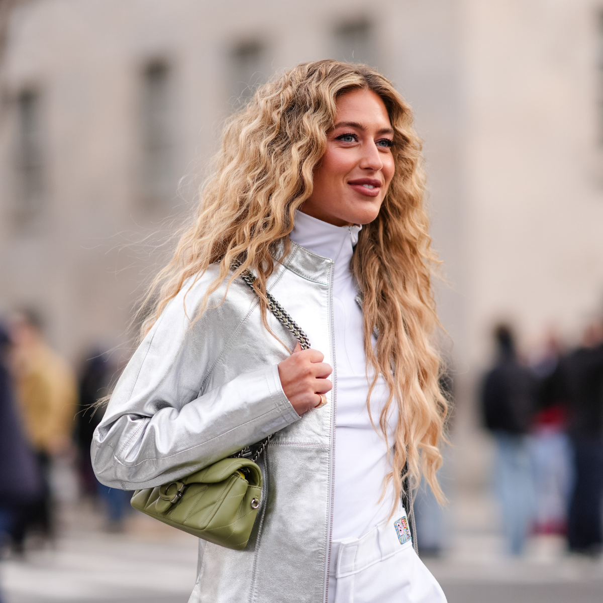oribe wavy hair