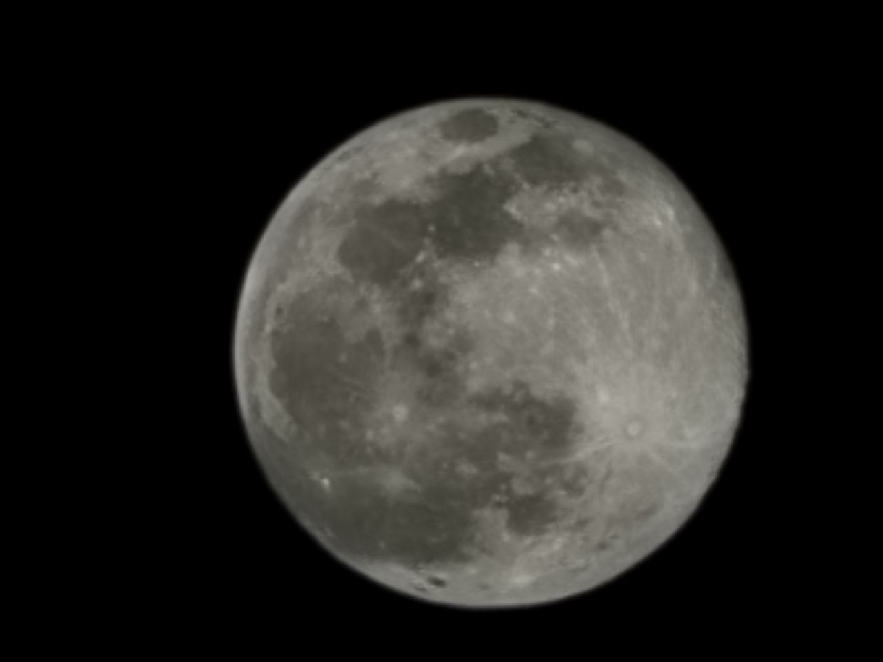 Samsung Galaxy S23 Ultra camera sample of moon at 100x zoom