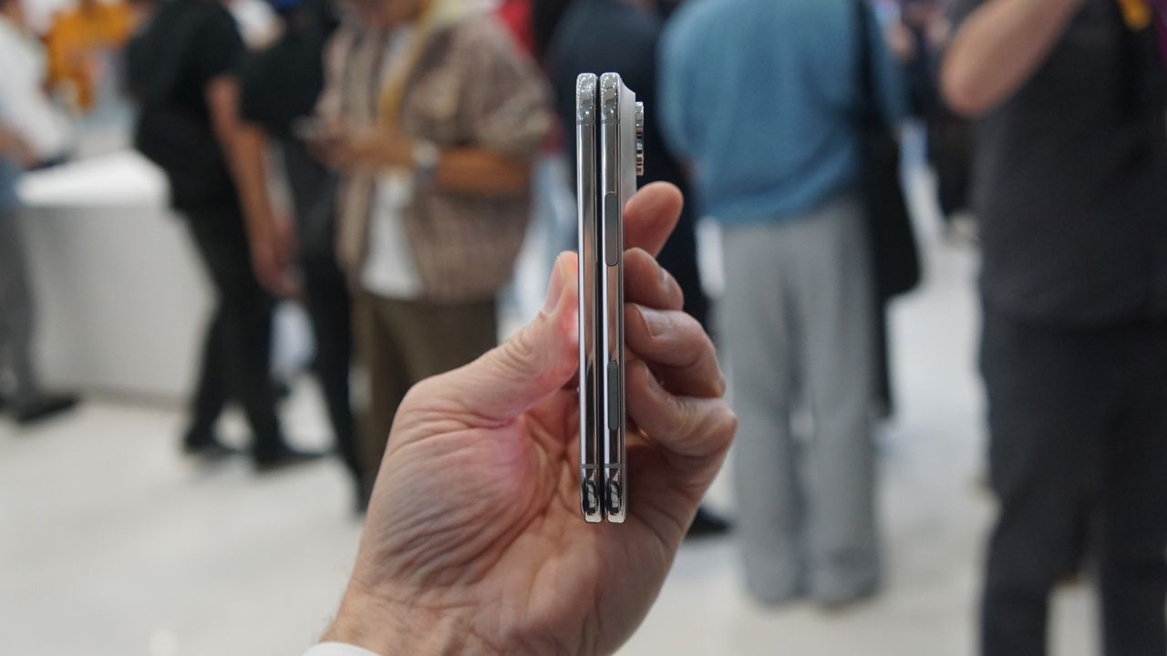 iPhone Duo Hands On