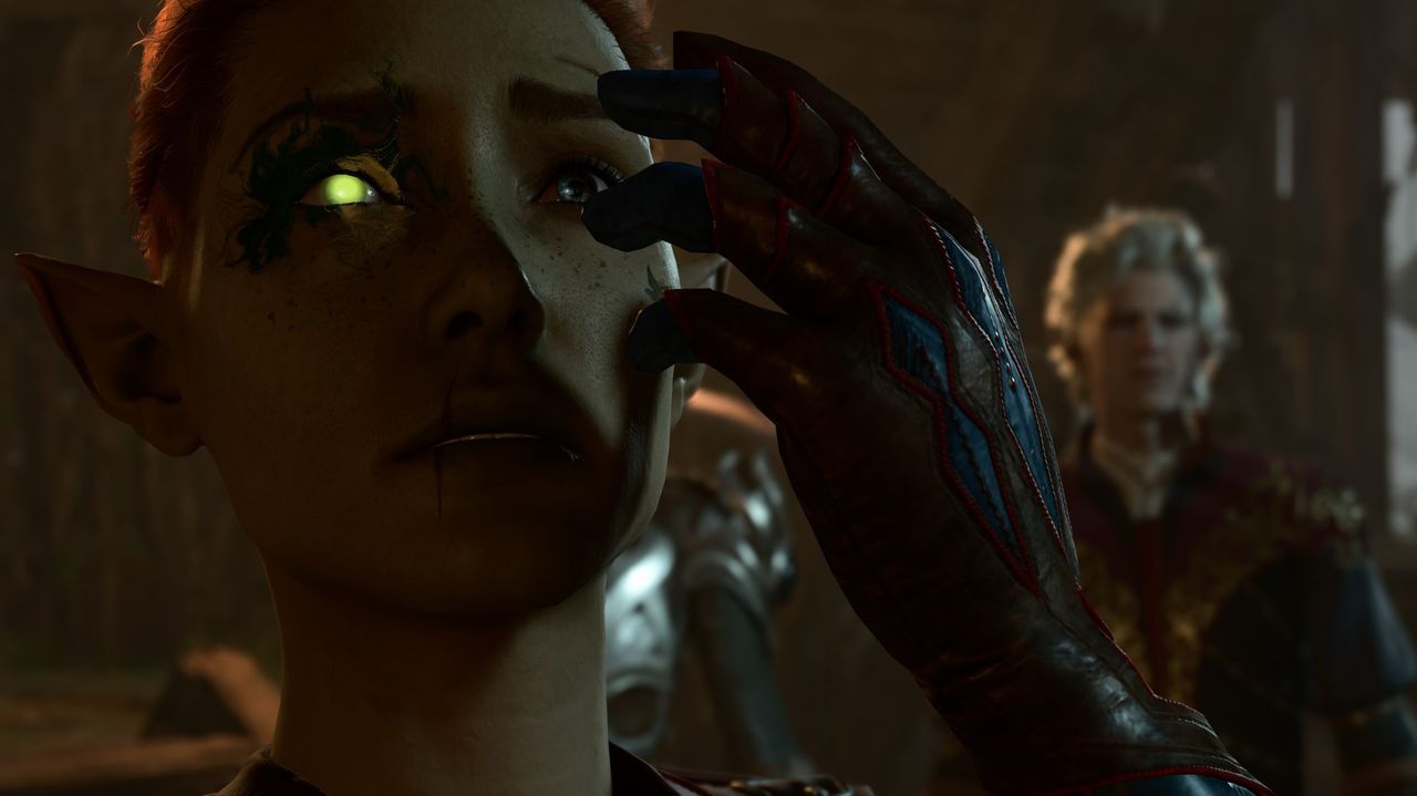 Baldur's Gate 3 Ethel taking character's eye