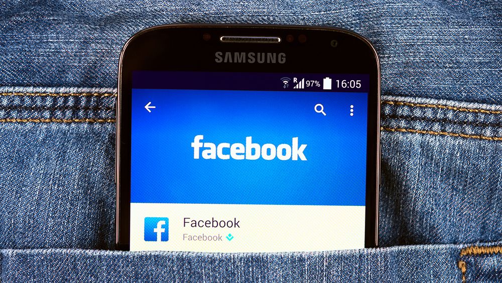 The Facebook app as seen on a smartphone in somebody&amp;#039;s pocket 