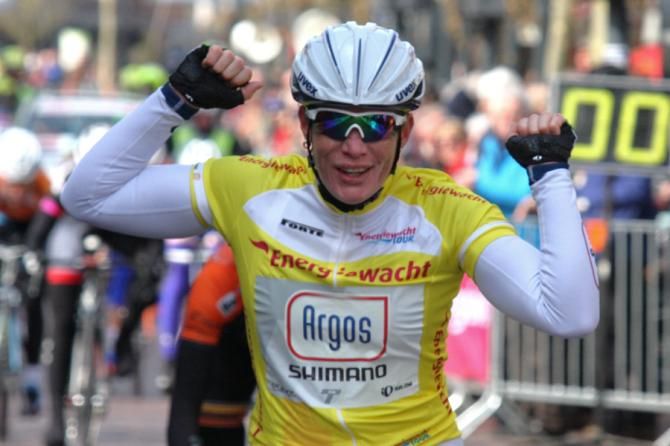 Race leader Kirsten Wild (Team Argos-Shimano) wins her second straight stage at the Energiewacht Tour