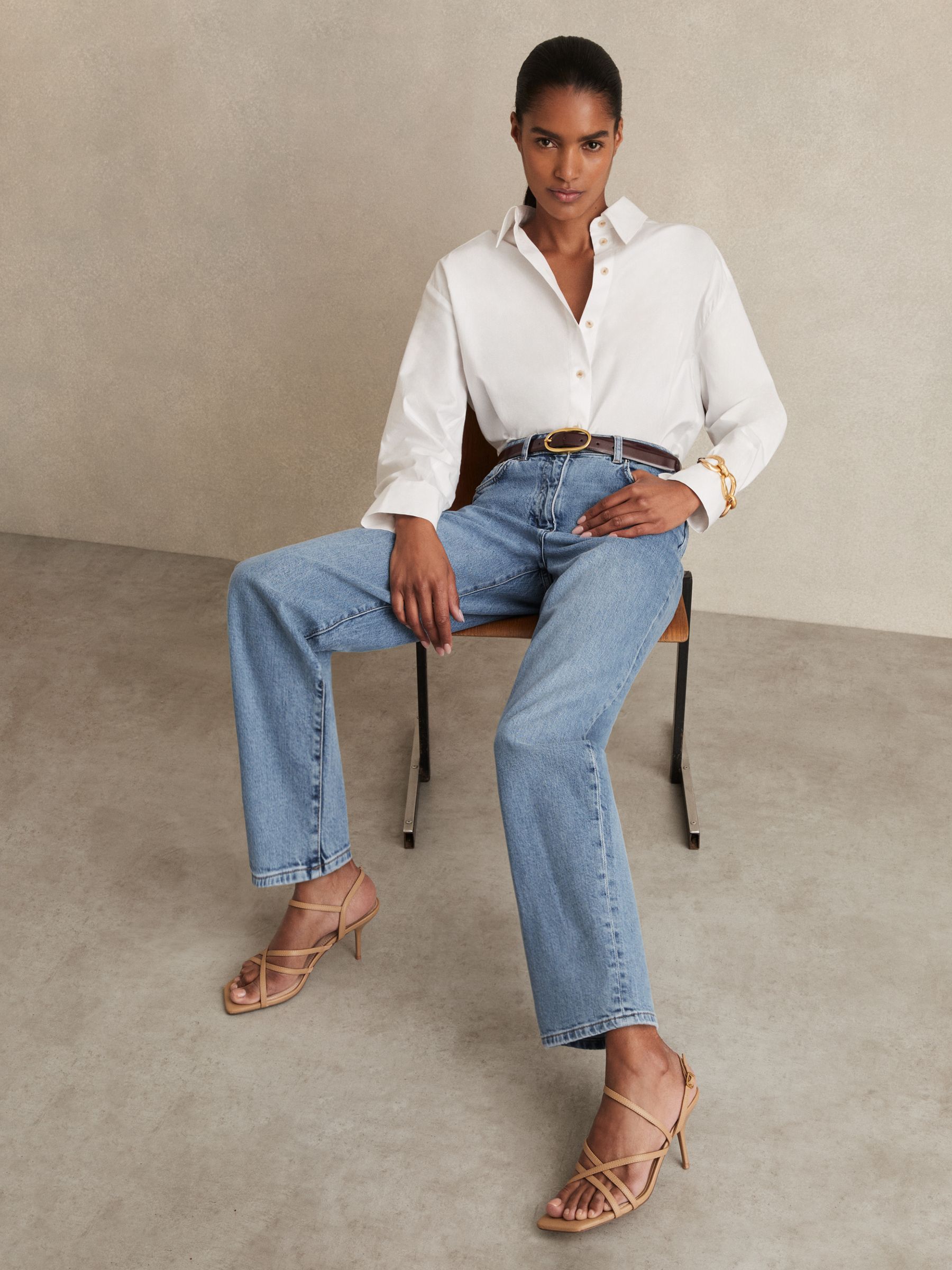 Petite Mid Rise Straight Leg Jeans in Light Blue
