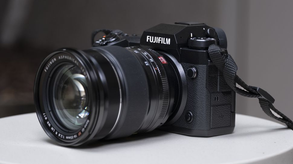 Hands-on Fujifilm X-H2 review: all in the details | TechRadar