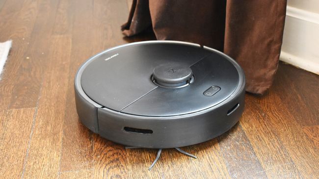 robot vacuum from five below