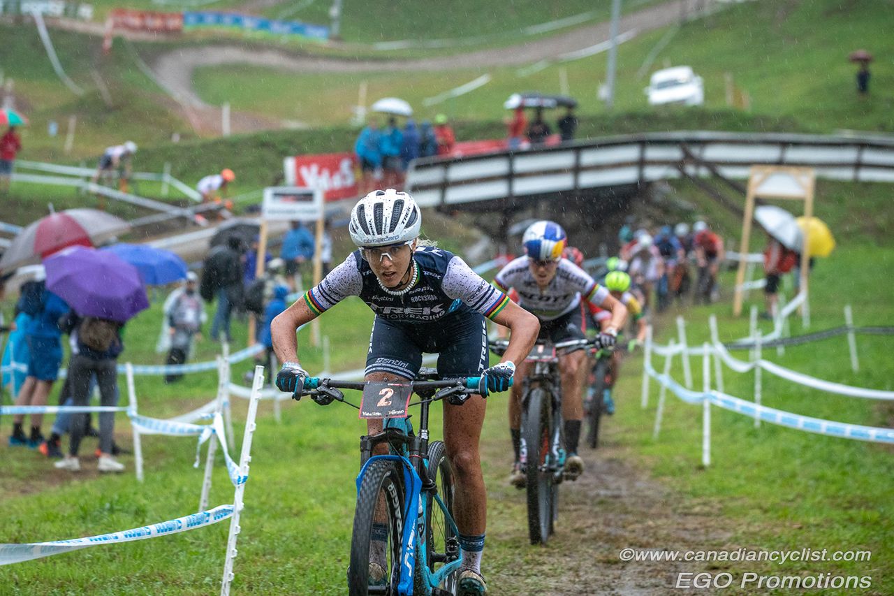 Jolanda Neff (Trek Factory Racing XC) in the lead.